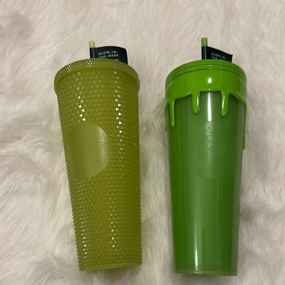 Starbucks Glow in the Dark set!